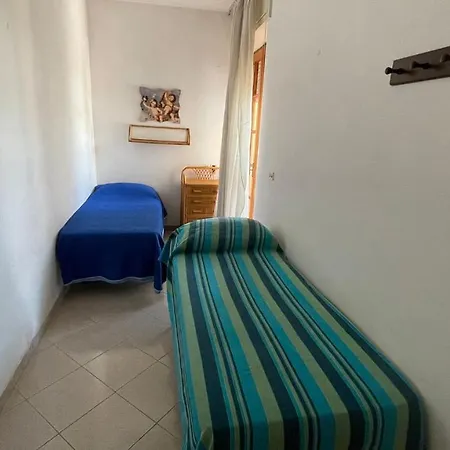 Bilocale A 150 Mt Dal Mare 오트란토