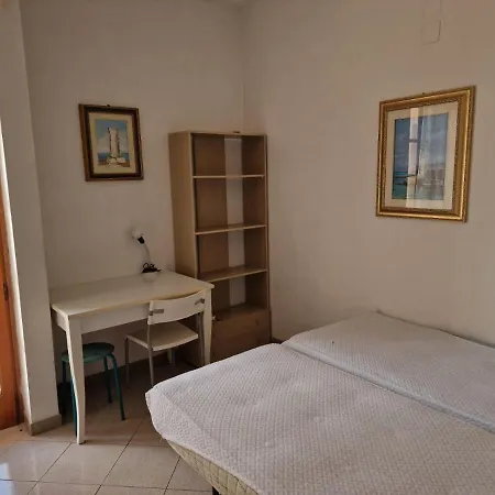Bilocale A 150 Mt Dal Mare